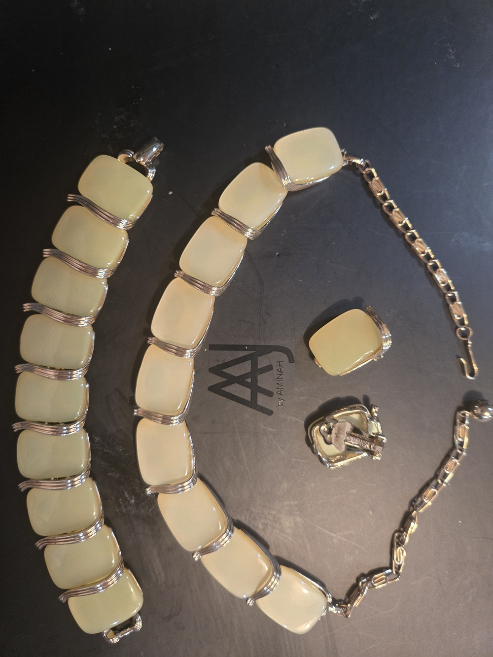 Lisner Vintage Yellow Cream Link Bracelet and Earrings Set by